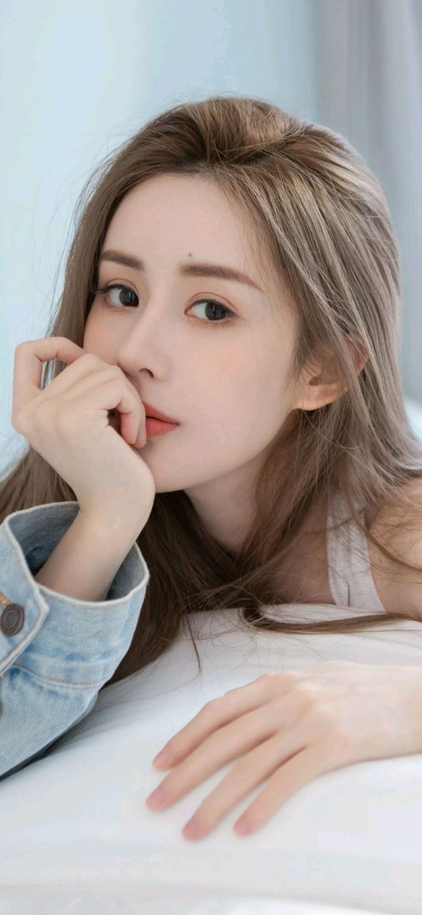 苹果11美女版苹果11黑色实拍-第2张图片-太平洋在线下载